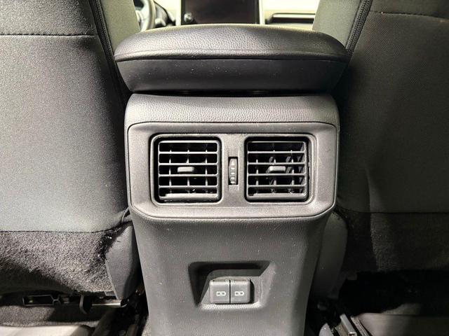Photo of 2023 Ice Toyota RAV4