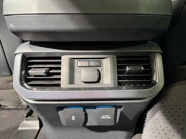 Photo of 2023 AGATE BLACK METALLIC Ford F-150