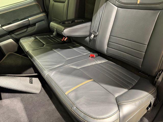 Photo of 2023 AGATE BLACK METALLIC Ford F-150
