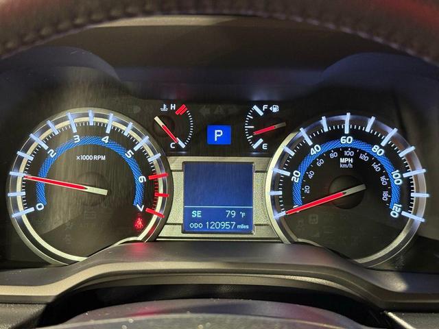 Photo of 2018 Midnight Black Metallic Toyota 4Runner