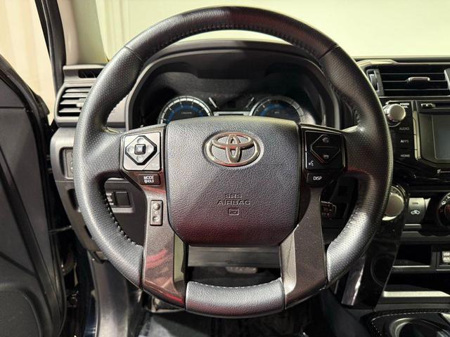 Photo of 2018 Midnight Black Metallic Toyota 4Runner