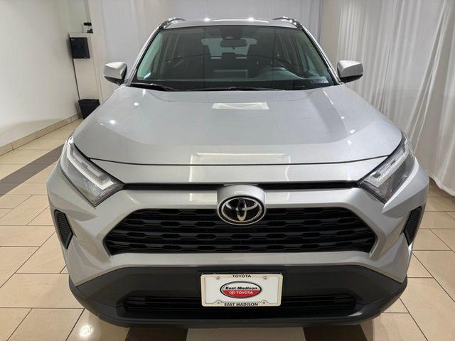 Photo of 2022 Silver Sky Toyota RAV4