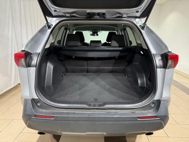 Photo of 2022 Silver Sky Toyota RAV4