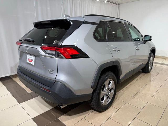 Photo of 2022 Silver Sky Toyota RAV4