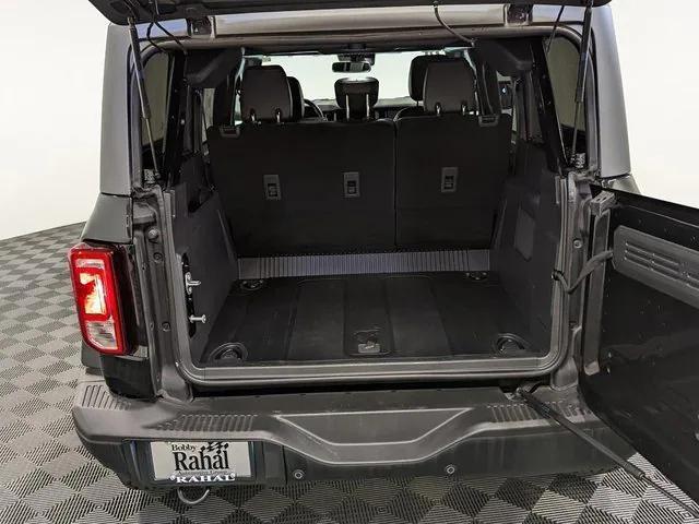 Photo of 2024 Shadow Black Ford Bronco