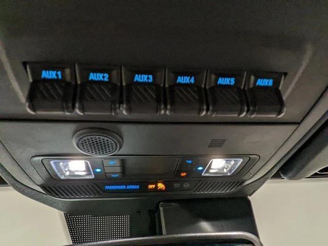 Photo of 2024 Shadow Black Ford Bronco
