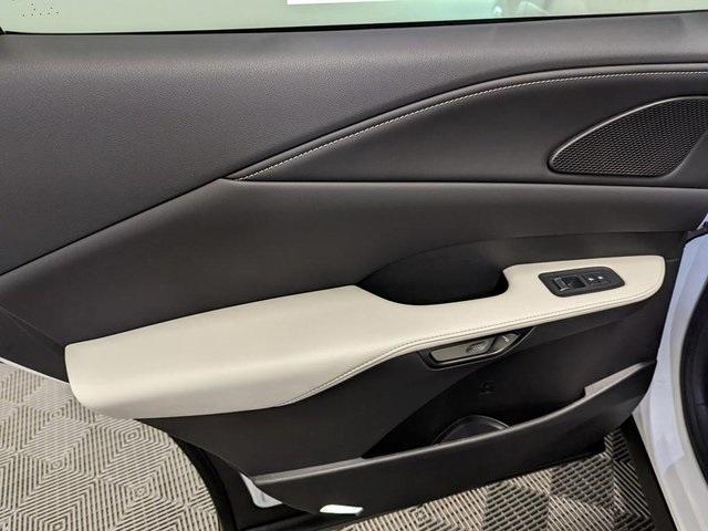 Photo of 2024 Eminent White Pearl Lexus RX 350
