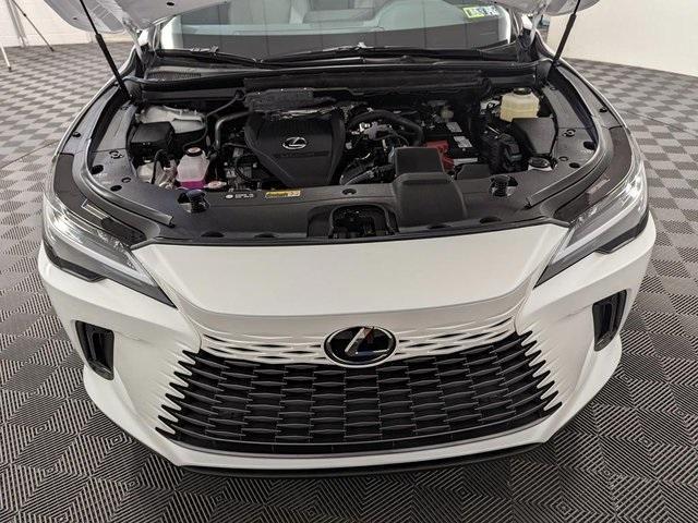 Photo of 2024 Eminent White Pearl Lexus RX 350