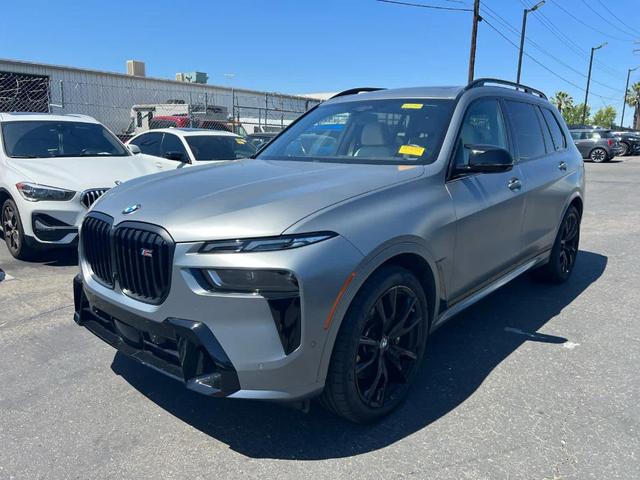 2024 BMW X7