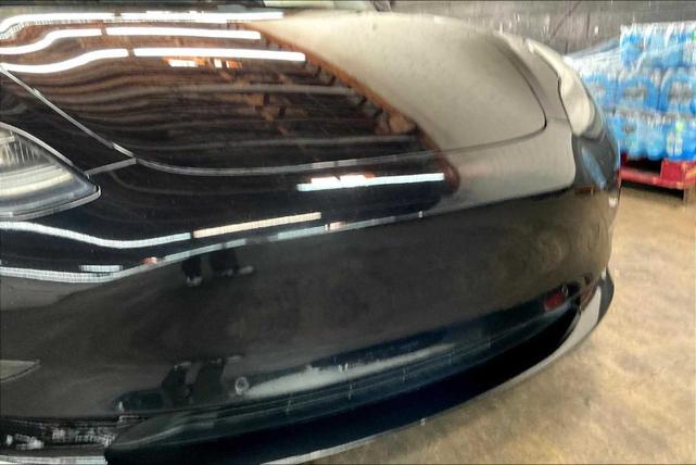 Photo of 2019 Black Tesla Model 3