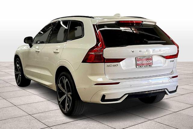 Photo of 2024 Crystal White Metallic Volvo XC60