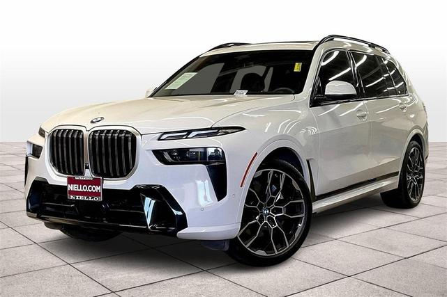 2023 BMW X7