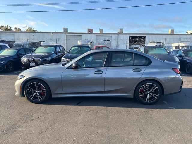 Photo of 2023 Gray Metallic BMW M340
