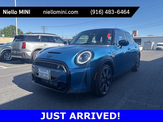 2022 MINI Hardtop