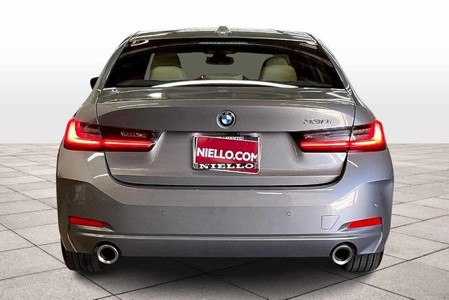 Photo of 2025 Gray Metallic BMW 330