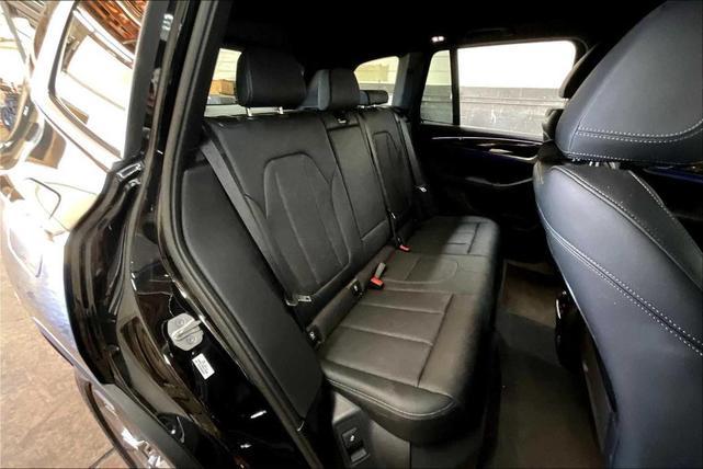 Photo of 2023 Black Sapphire Metallic BMW X3