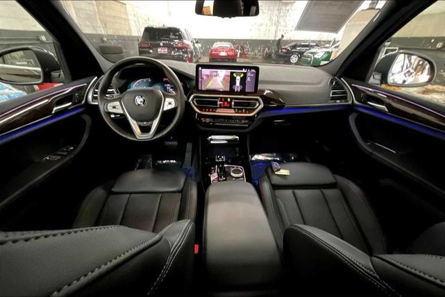 Photo of 2023 Black Sapphire Metallic BMW X3