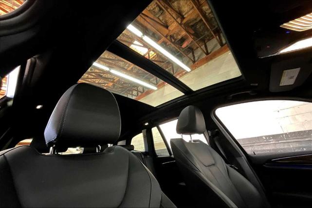Photo of 2023 Black Sapphire Metallic BMW X3