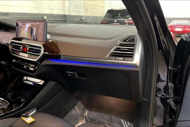 Photo of 2023 Black Sapphire Metallic BMW X3