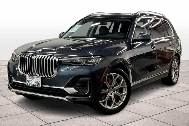 2022 BMW X7