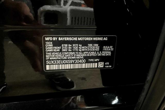 Photo of 2025 Black Sapphire Metallic BMW X5