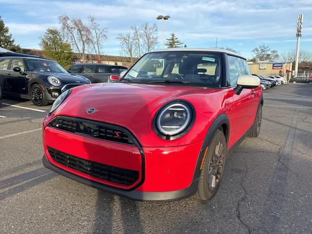 2025 MINI Hardtop