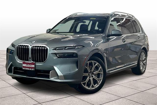 2024 BMW X7