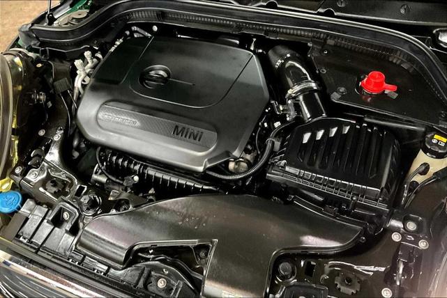 Photo of 2020 British Racing Green IV Metallic MINI Hardtop