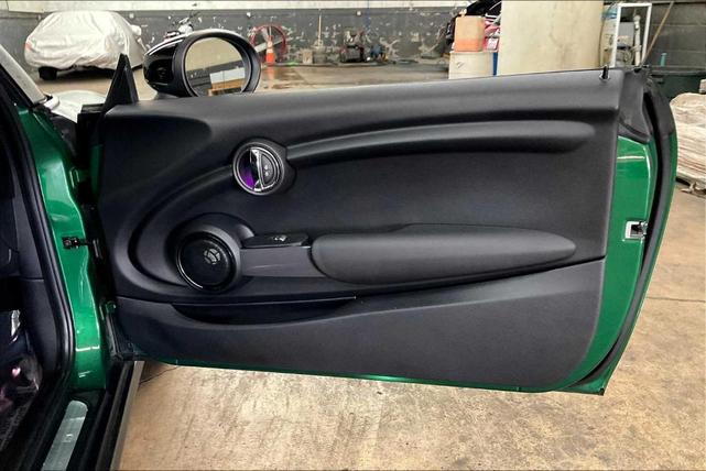 Photo of 2020 British Racing Green IV Metallic MINI Hardtop