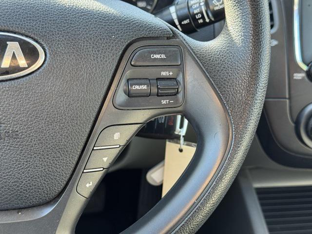 Photo of 2018 Silky Silver Kia Forte