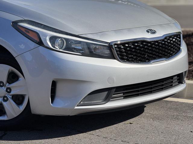 Photo of 2018 Silky Silver Kia Forte