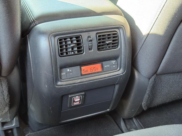 Photo of 2018 Gun Metallic Nissan Pathfinder