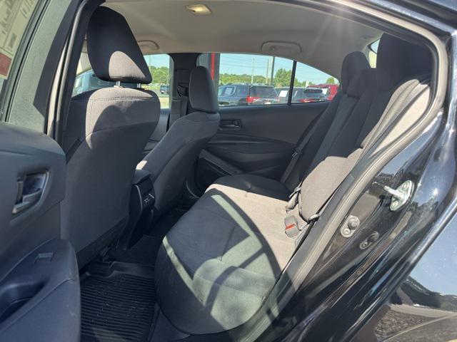 Photo of 2024 Midnight Black Metallic Toyota Corolla