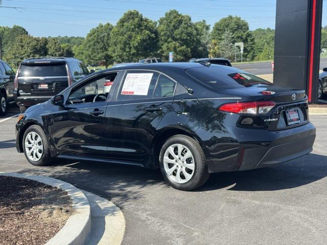 Photo of 2024 Midnight Black Metallic Toyota Corolla