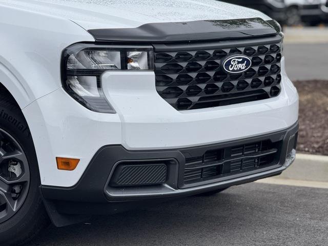 Photo of 2025 Oxford White Ford Maverick