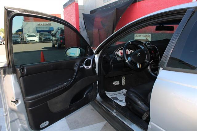 Photo of 2006 Quicksilver Metallic Pontiac GTO