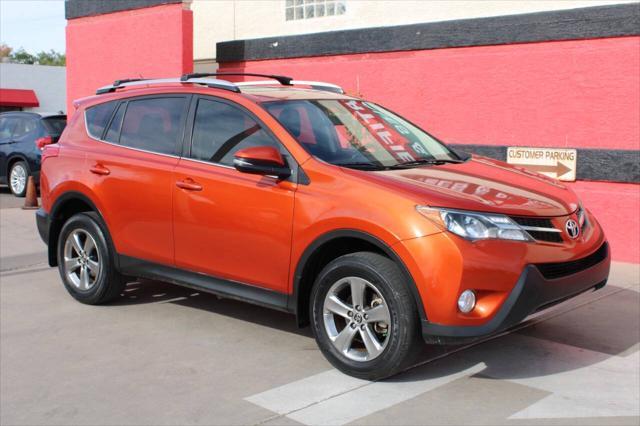 Photo of 2015 Red Toyota RAV4