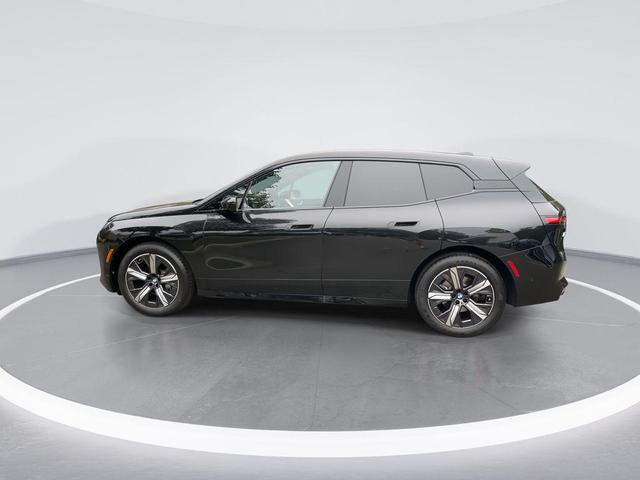 Photo of 2026 Black Sapphire Metallic BMW iX