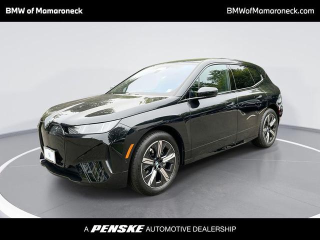 Photo of 2026 Black Sapphire Metallic BMW iX