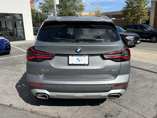 Photo of 2023 Skyscraper Gray Metallic BMW X3