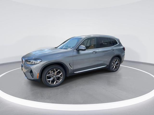 Photo of 2023 Skyscraper Gray Metallic BMW X3