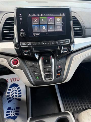 Photo of 2018 Lunar Silver Metallic Honda Odyssey
