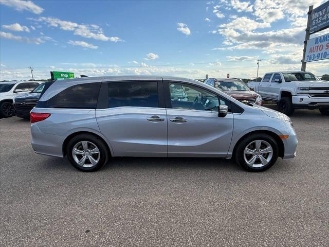 Photo of 2018 Lunar Silver Metallic Honda Odyssey