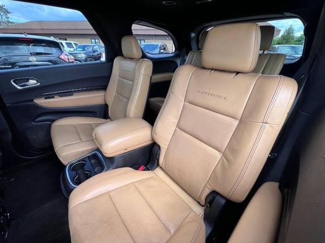 Photo of 2017 Granite Pearl Coat Dodge Durango