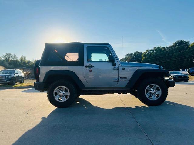 Photo of 2016 Billet Silver Metallic Clearcoat Jeep Wrangler