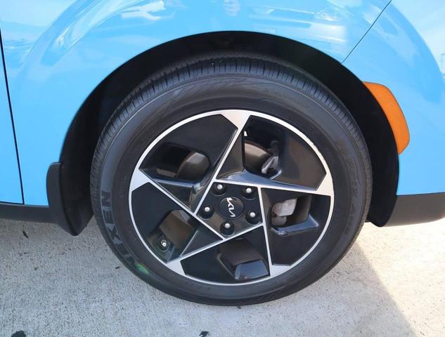 Photo of 2024 Blue Kia Soul