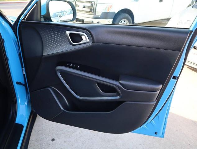 Photo of 2024 Blue Kia Soul