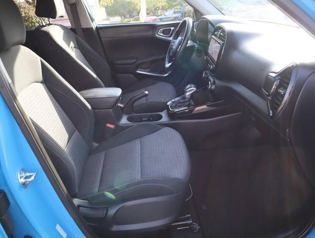 Photo of 2024 Blue Kia Soul