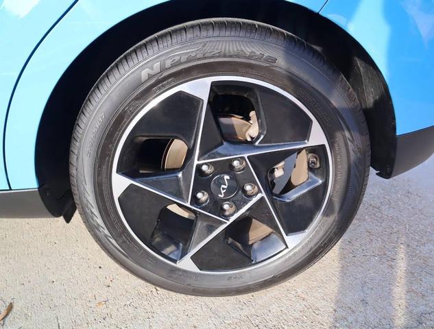 Photo of 2024 Blue Kia Soul