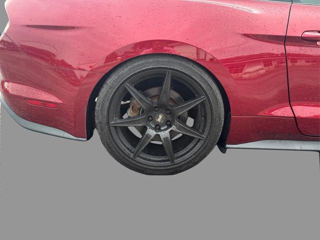 Photo of 2018 Burgundy Ford Mustang